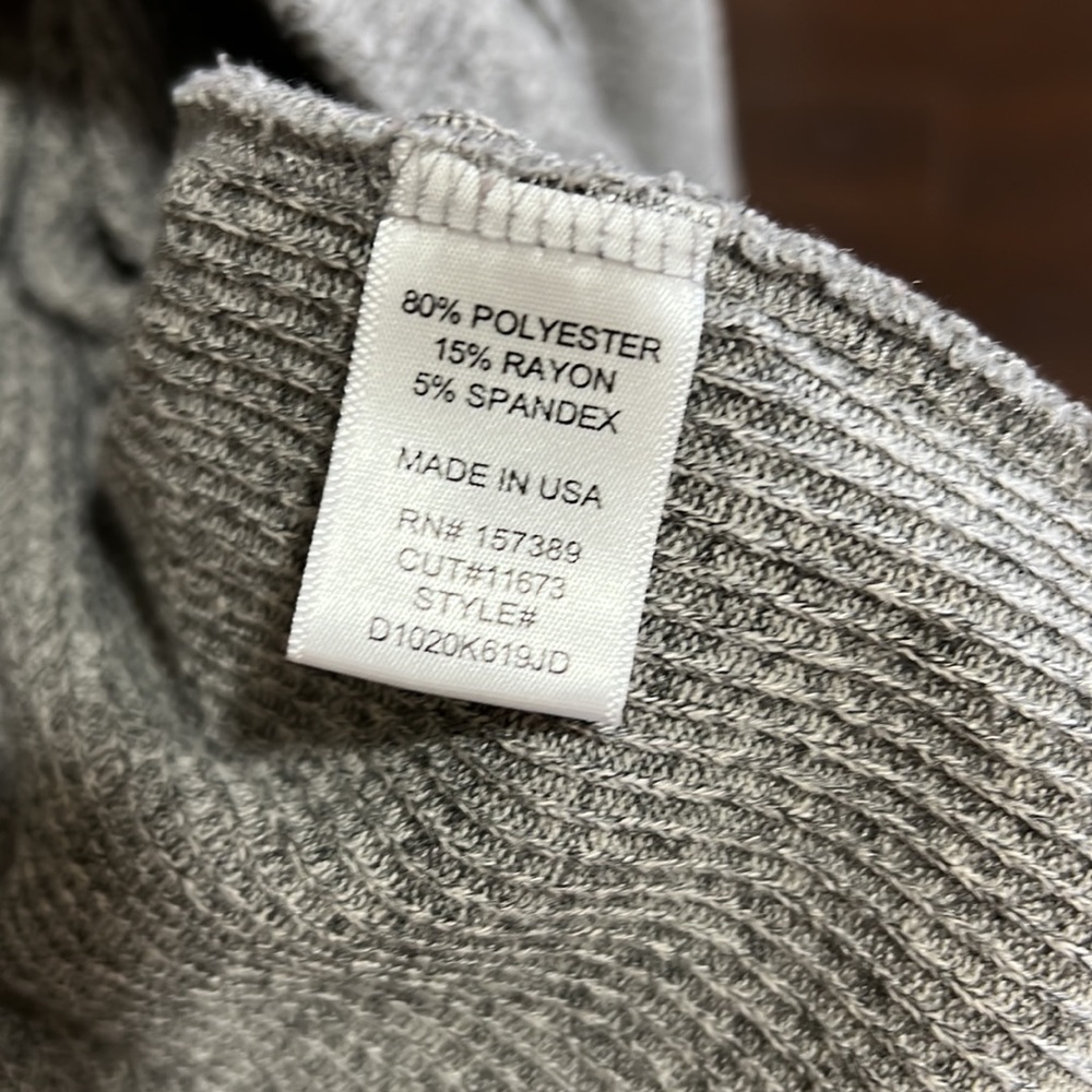 Grey Cardigan - Picture 3 of 3